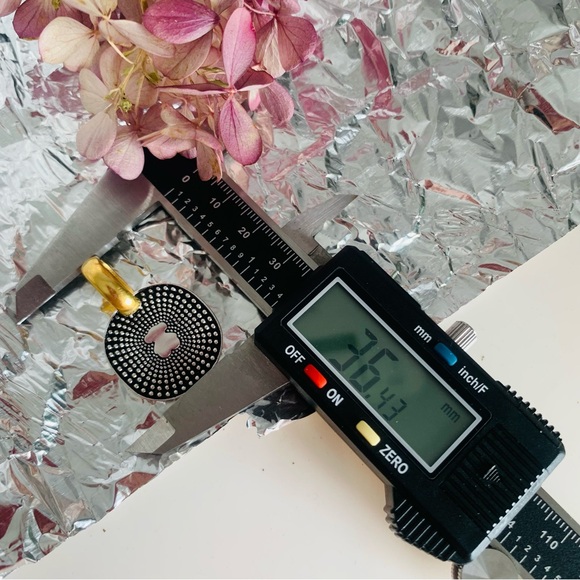 Tous Pendant Radiant Rays Spanish Bear - Picture 7 of 14